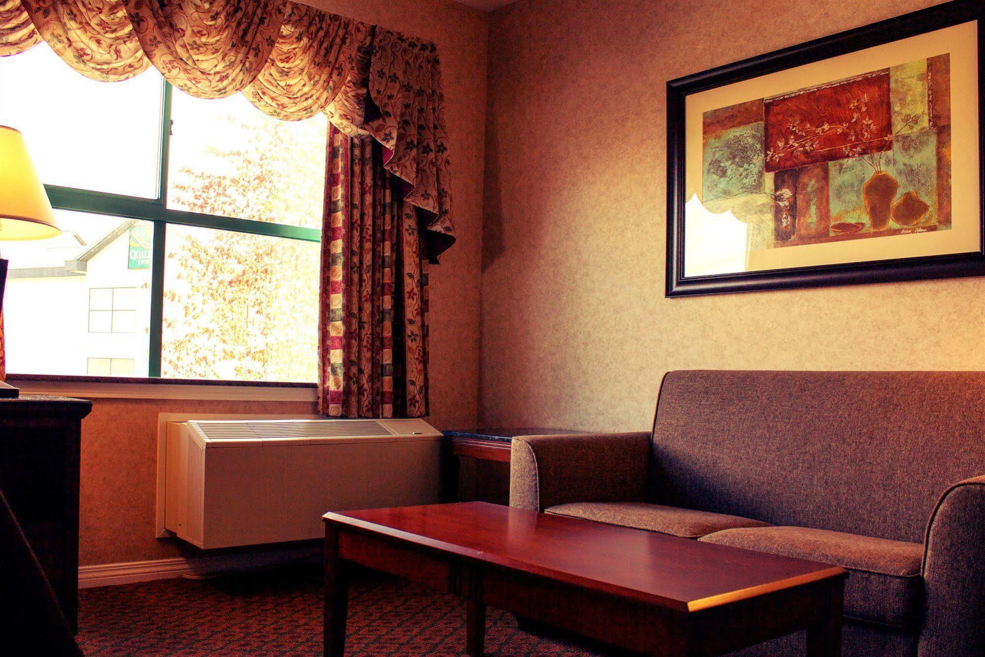 Prestige Aberdeen Lodge Kamloops Exterior photo